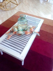 creative coffee table using wooden shutters